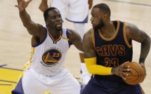 Basket - NBA: Même trois jours après les finales, LeBron James et Draymond Green continuent de se chambrer