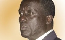 Landing pose ses doléances au Khalife général des Mourides et accuse Wade