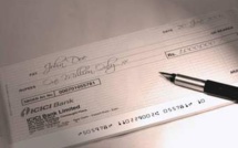 Victime de vol de chèques : Le vieux A. Barry traduit les complices de sa fille en justice