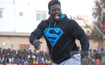 ZOSS, LUTTEUR: »On m’a demandé d’enterrer un animal vivant… »