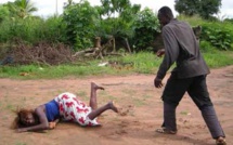 Coups et blessures volontaires : La commerçante condamnée à six mois d’emprisonnement, assortis de sursis