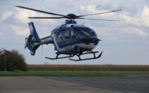 Trois mois ferme pour avoir montré ses fesses à un hélicoptère de la gendarmerie