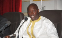 Apres sa « bourde » sur 2Stv, Pape Maël Thiam et Abdou Mbow s’érigent en boucliers pour le ministre de l’intérieur