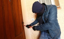 Cambriolage d'une boulangerie aux HLM 6: Le fils de l'un des employés de la boîte et ses deux acolytes emportent 6 millions de FCfa