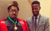 Ahmed Khalifa Niasse fait Docteur Honoris Causa par l'Ecole de Commerce de Lyon et citoyen d'honneur par la Mairie