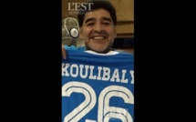 Maradona adoube Kalidou Koulibay et réclame son maillot
