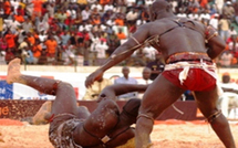 VIDEO / Super Etoile bat Garga Mbossé et remporte le CLAF 2010