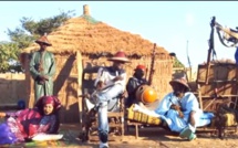 Fata EL Presidente feat Baaba Maal : Mariage clip officiel