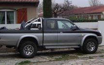 Un employé vend la voiture de son service et se retrouve en prison