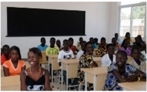 RENTRÉE SCOLAIRE 2010 - 2011 DAKAR : Les parents satisfaits de la suppression des frais d’inscription