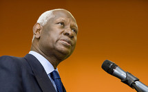 Abdou Diouf sur le cas Karim Wade : "Ne me posez pas de questions..."