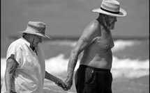 La ménopause : Pourquoi une baisse du désir sexuel et une détérioration de l’humeur ?