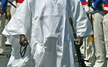 BOKARR SEY EX DIPLOMATE GAMBIEN : «Yaya vend de la cocaïne et des armes , Il assassine ses complices et offre des passeports diplomatiques à ses maîtresses »