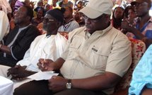 [Vidéo] Don de sang  des jeunes de l’APR de  Macky  Sall