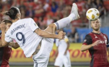 Los Angeles Galaxy: Le but d'extraterrestre de Zlatan Ibrahimovic pour sa 500e réalisations chez les professionnels