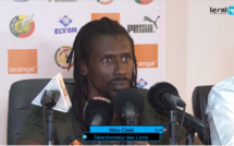 1er galop des "Lions", Aliou Cissé : « La pelouse est difficile »