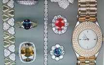 VOL DE BIJOUX EN OR D'UNE VALEUR DE 5 MILLIONS AU PRÉJUDICE DE SON EMPLOYEUR : La domestique avait permis à ses acolytes de dupliquer les clés de la maison de sa patronne