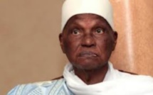 Arrivée annoncée: Me WADE, SDF à Dakar