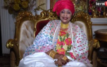 Vidéo- Adja Fatou Samb, épouse de l'Imam Cheikh Tidiane Cissé, étale toute son élégance.