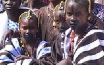 Des députés préconisent le relèvement de l’âge légal du mariage à 18 ans