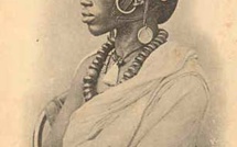 Carte postale Sénégal : Une femme Foulah