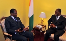 Le ministre sénégalais des Affaires étrangères apporte le soutien du Président Wade à son homologue ivoirien 