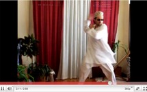 Un Toubab qui danse le Mbaalax