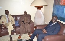 [Vidéo - Photos] Idrissa Seck reçoit le groupe des Six et lui dit:  "Je ne vois pas l'intérêt d'un dialogue : Je lui avais déjà tout dit et averti à temps" 