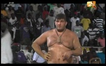 [Vidéo] Juan battu en lutte simple, 24h aprés sa victoire sur Cargo