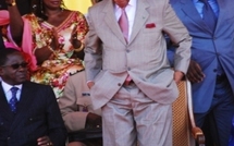 Jusqu'à quand Wade peut-il encore résister ?