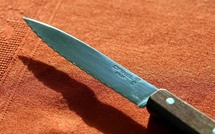 Yeumbeul : Momy interrompt le petit-déjeuner de Paco Jazz à coups de couteau