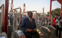 VIDEO - Question de OULEYMATOU au Président MACKY SALL- " Quelles aides pour les 'badiénous gokh ?"