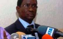 Me Massokhna Kane énerve Wade à nouveau !!!