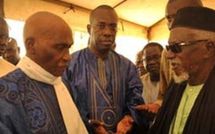 Intense lobbying du pouvoir à Touba : Wade rampe pour un ndiguël. 400 millions pour toute déclaration publique en sa faveur. Le khalife à deux émissaires du Président : «Ne me parlez pas de Wade. C’est un homme du passé»