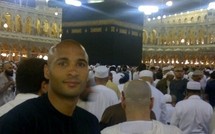 Photo : Le footballeur Diomansy Kamara à La Mecque