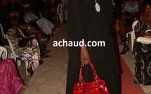 Mame Diarra Thiam allias lissa de un café avec ici en mode défilé avec ombélico