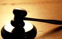 Farba Ngom  l’accuse d’escroquerie au mariage : Fatou B Mbodj cite trois quotidiens à la barre