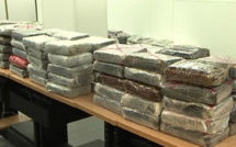 Trois suspects arrêtés pour vol de cocaïne