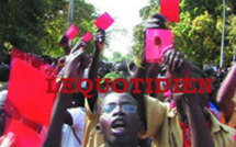 Matam : Les brassards rouges des enseignants fastefiens snobés par les cris des militants