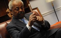 Donald Payne invite Wade à ne pas se présenter