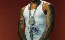 VIDÉO - Lloyd Banks à son Arrivée à l' Aéroport LSS