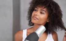 Cheveux: Attention au fer à lissez et autres appareils chauffants
