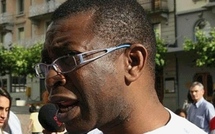 Can 2012: Youssou Ndour  demande aux lions de faire plaisir au peuple