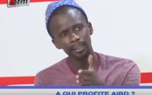 VIDEO - JAKAARLO BI - Fou Malade : "On est envahi par les Turcs..."