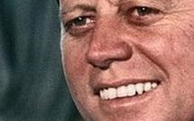 «Après avoir terminé, il remonta son pantalon et me sourit», dixit une ancienne stagiaire de la maison blanche