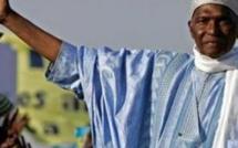 Meeting à Louga : Wade promet des postes aux Lougatois