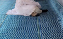 VIDEO - Bijou Ngoné se recueille au mausolée de Cheikh Béthio: «Lima Cheikh bi daan wakh...»