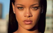 24 heures ont suffi à Rihanna pour dégonfler les rumeurs disant qu'elle est "enceinte"