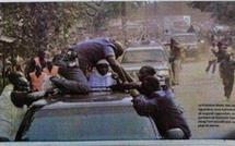 Accueilli par des pierres et des brassards rouges à Nguéniéne, Wade traite Tanor de « fasciste »