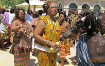 Photo: La mère de Drogba lors du mariage de son fils